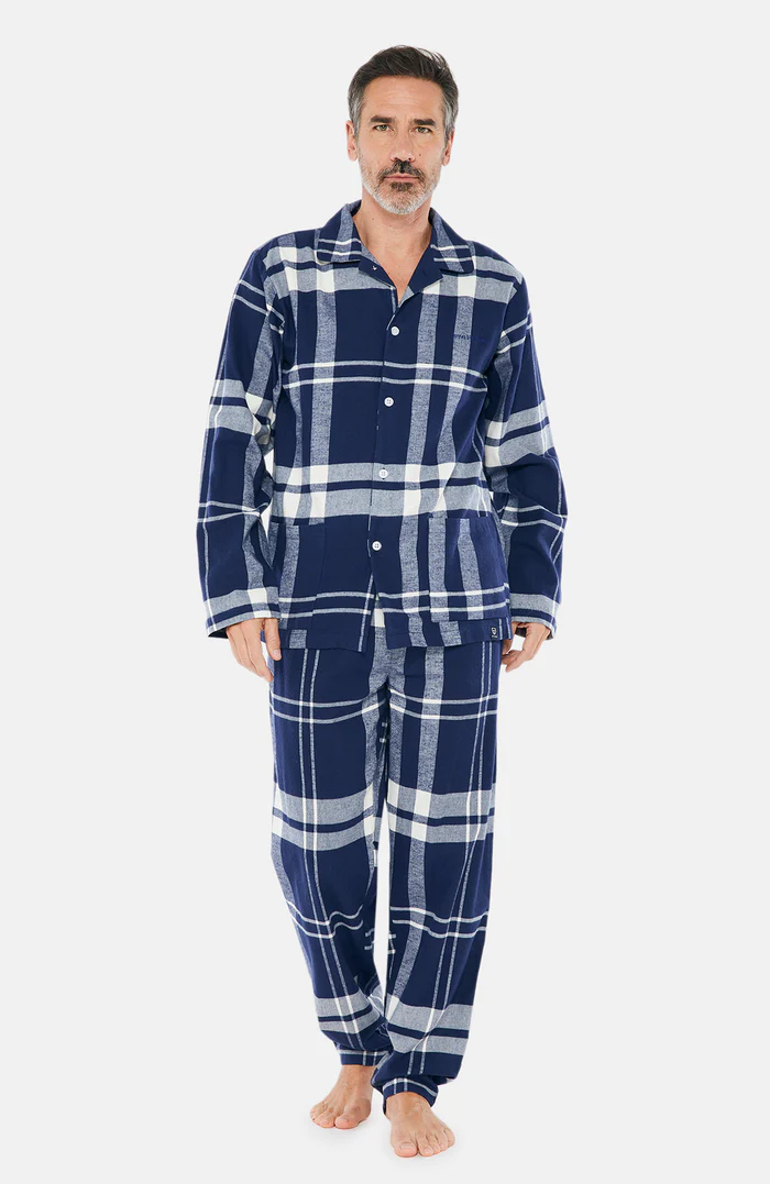 Arthur PLCMAXH22-MARI_ARTHUR_VETEMENTS_DE_NUIT_HOMME_PYJAMA_BOUTONNE_BIG_CARREAUX_H22_3_700x1077_crop_center